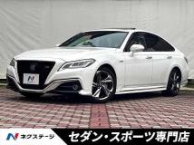 2019 Toyota Crown Hybrid