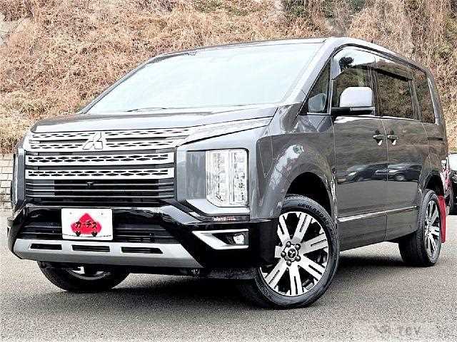 2019 Mitsubishi Delica D5