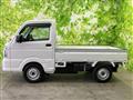 2025 Nissan Clipper Truck