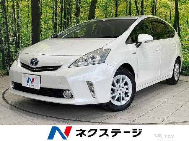 2013 Toyota PRIUS α