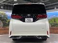 2024 Toyota Alphard Hybrid