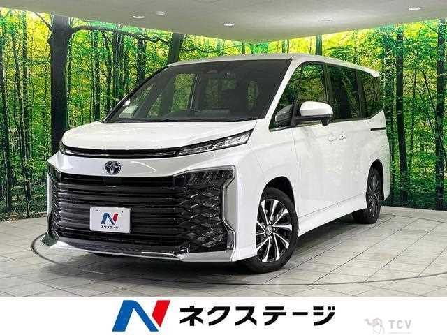 2022 Toyota Voxy