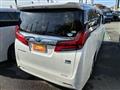 2020 Toyota Alphard Hybrid
