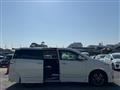 2012 Nissan Elgrand