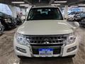 2017 Mitsubishi Pajero