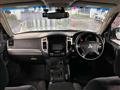 2017 Mitsubishi Pajero