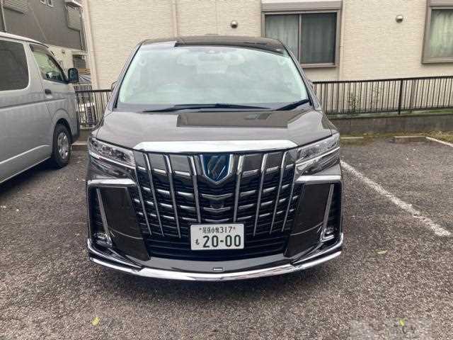 2022 Toyota Alphard Hybrid