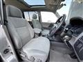 2001 Mitsubishi Pajero