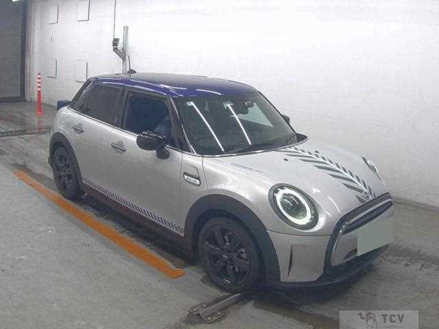 2022 BMW MINI