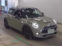 2020 BMW MINI