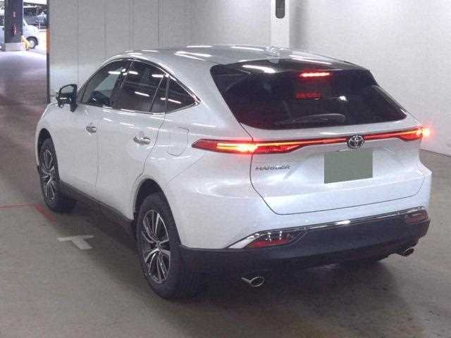 Toyota Harrier 2025 — фото 3 купить в Москве
