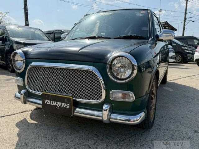 2002 Daihatsu Miragino