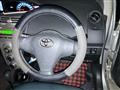 2005 Toyota Vitz