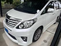 2013 Toyota Alphard G