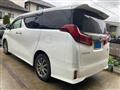 2022 Toyota Alphard Hybrid