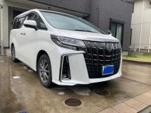 2022 Toyota Alphard Hybrid