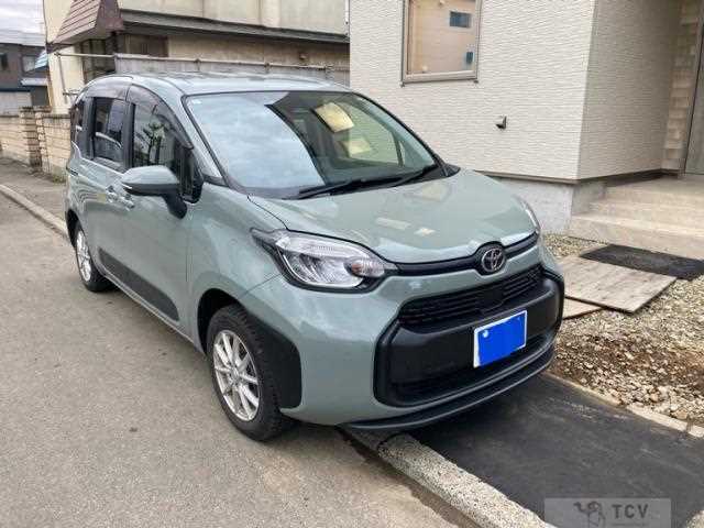 2023 Toyota Sienta