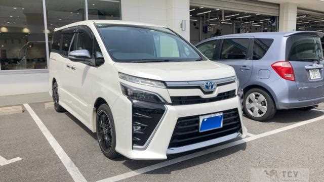 2021 Toyota Voxy