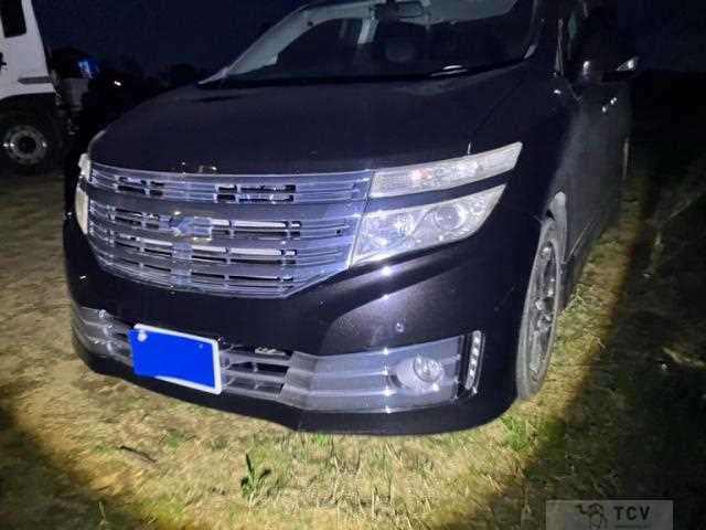2011 Nissan Elgrand