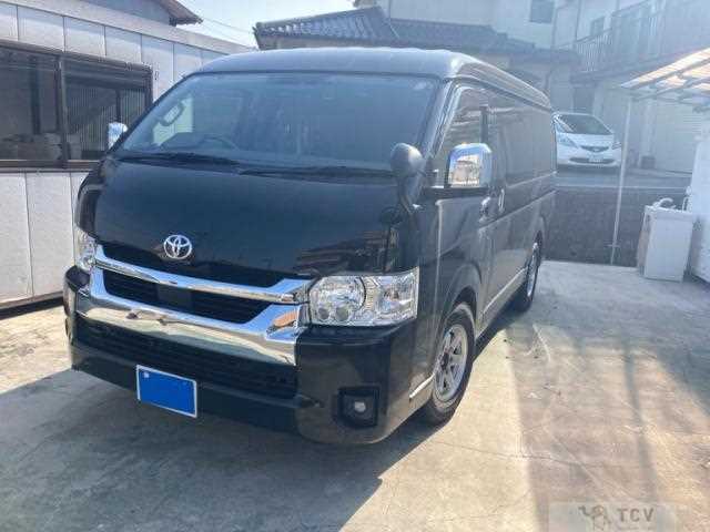 2023 Toyota Hiace Wagon
