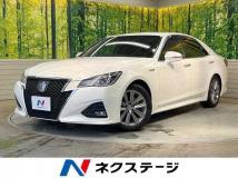 2016 Toyota Crown Hybrid