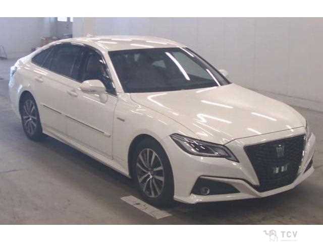 2019 Toyota Crown Hybrid