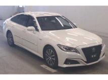 2019 Toyota Crown Hybrid