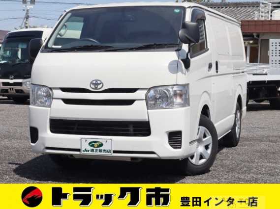 2020 Toyota Hiace Van