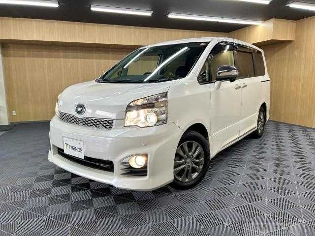 2013 Toyota Voxy