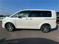 2021 Mitsubishi Delica D5