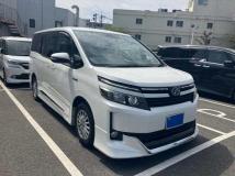 2016 Toyota Voxy