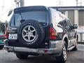 2001 Mitsubishi Pajero