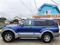 2001 Mitsubishi Pajero