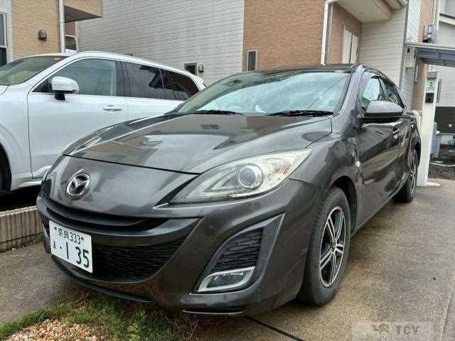 2010 Mazda Axela