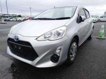 2015 Toyota AQUA