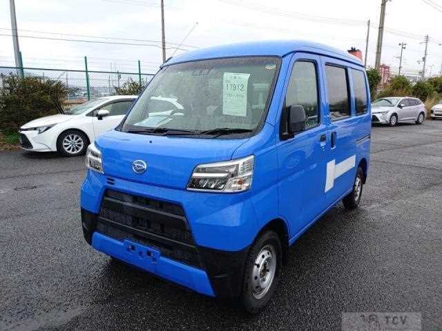 2020 Daihatsu Hijet Cargo