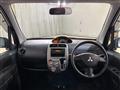 2010 Mitsubishi Toppo