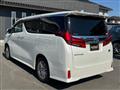 2021 Toyota Alphard Hybrid