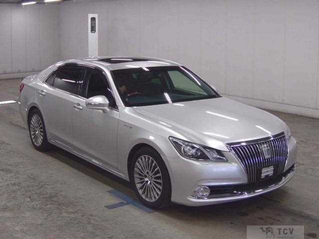 2015 Toyota Crown Majesta