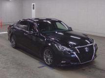 2017 Toyota Crown Hybrid