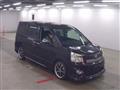 2013 Toyota Voxy