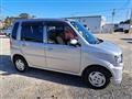2010 Mitsubishi Toppo