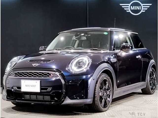 2022 BMW MINI