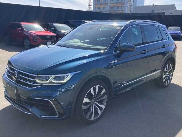 Volkswagen Tiguan 2024 — фото 2 купить в Москве