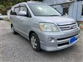 2007 Toyota Noah