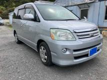 2007 Toyota Noah