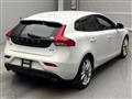 2019 Volvo V40