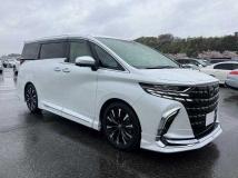 2025 Toyota Alphard Hybrid