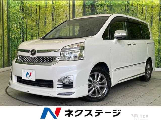 2013 Toyota Voxy