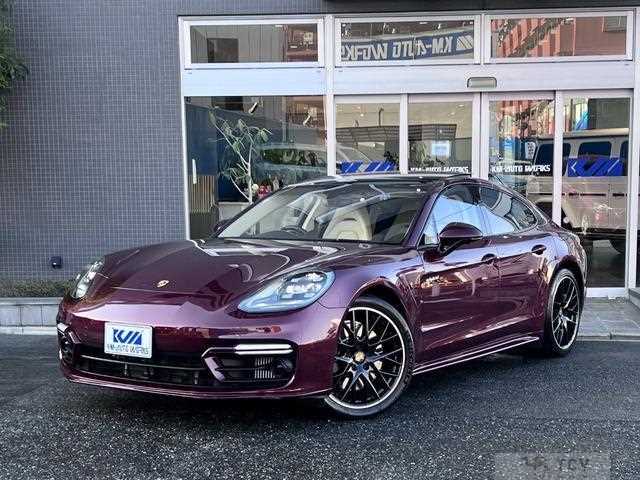 2023 Porsche Panamera